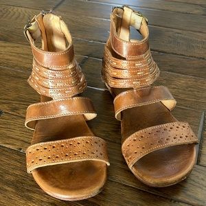 • Bed Stu Artemis Cage Brown Sandals Shoes
Leather Gladiator, size 8